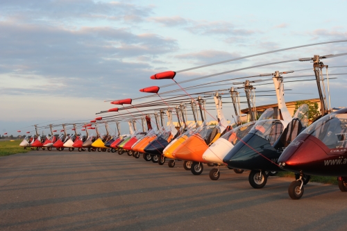 AutoGyro Europe sets new Guiness World Record